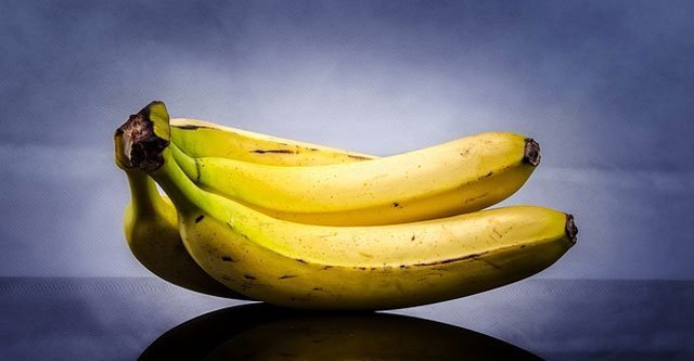How many bananas can a diabetic eat a day